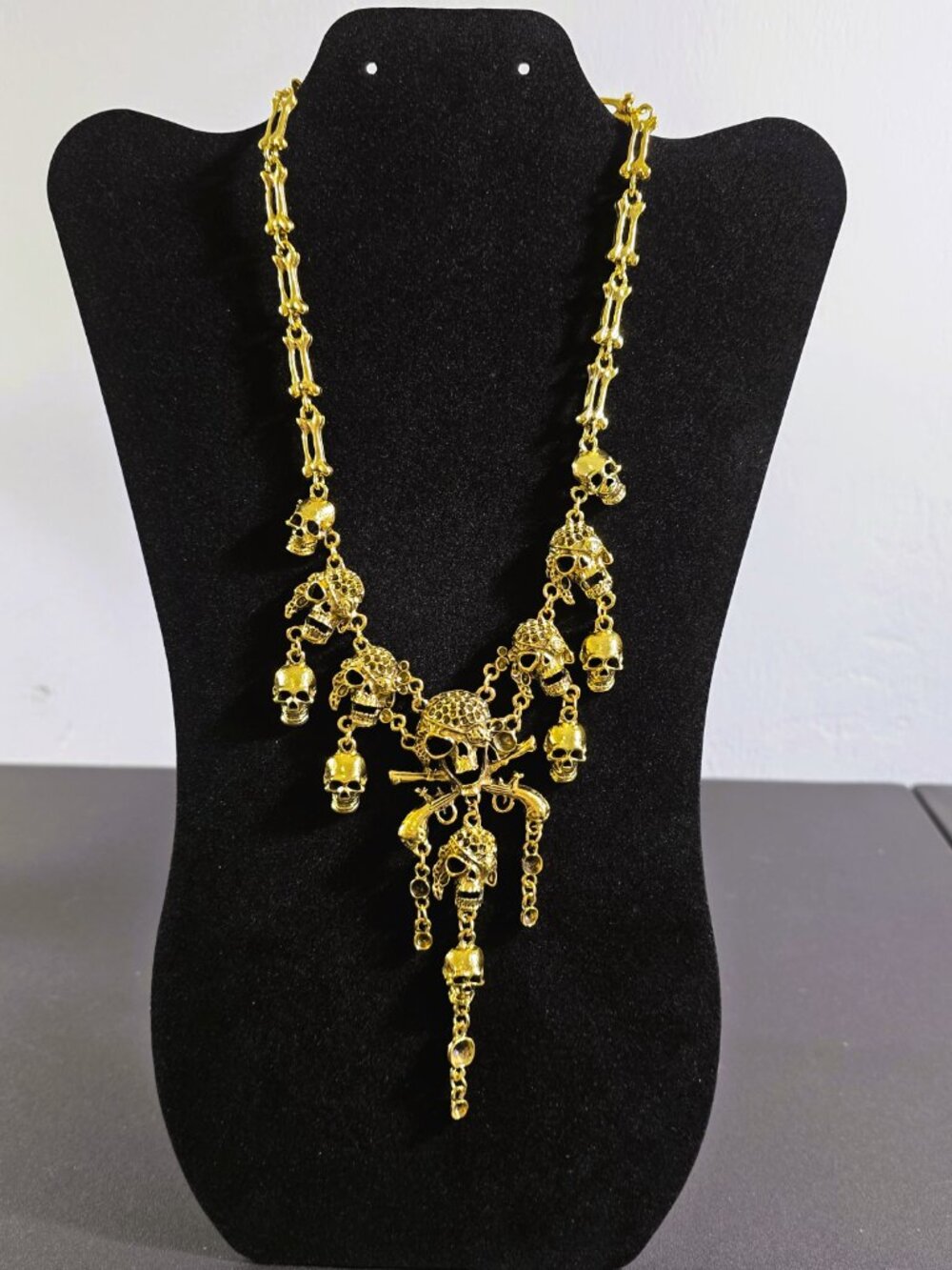 Gold Tone Pirate Skull Statement Necklace Bones Chain - Picture 3 of 9